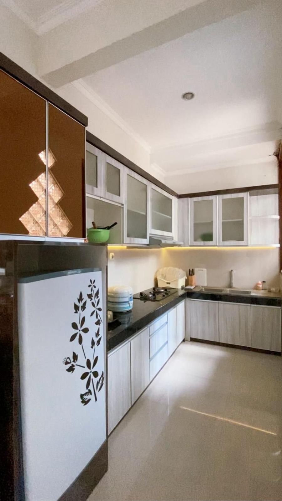 Kirana Residence By Sampai Coliving Yogyakarta Extérieur photo